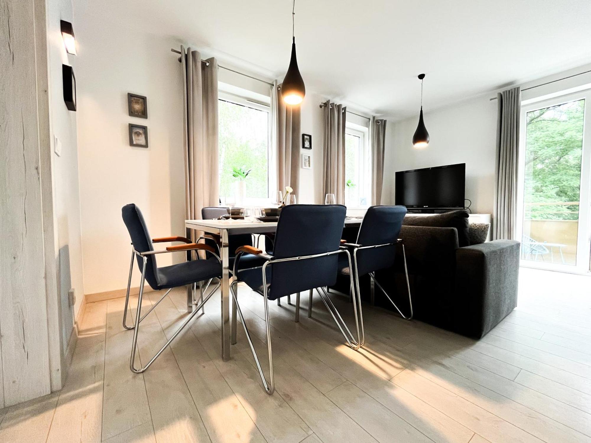 Апартаменти Walk To Park, Modern 2Bd Kitchen! Balcony, Parking Вроцлав Екстер'єр фото