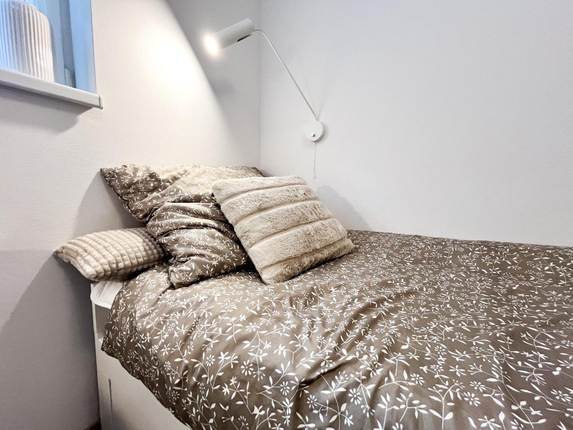 Апартаменти Walk To Park, Modern 2Bd Kitchen! Balcony, Parking Вроцлав Екстер'єр фото