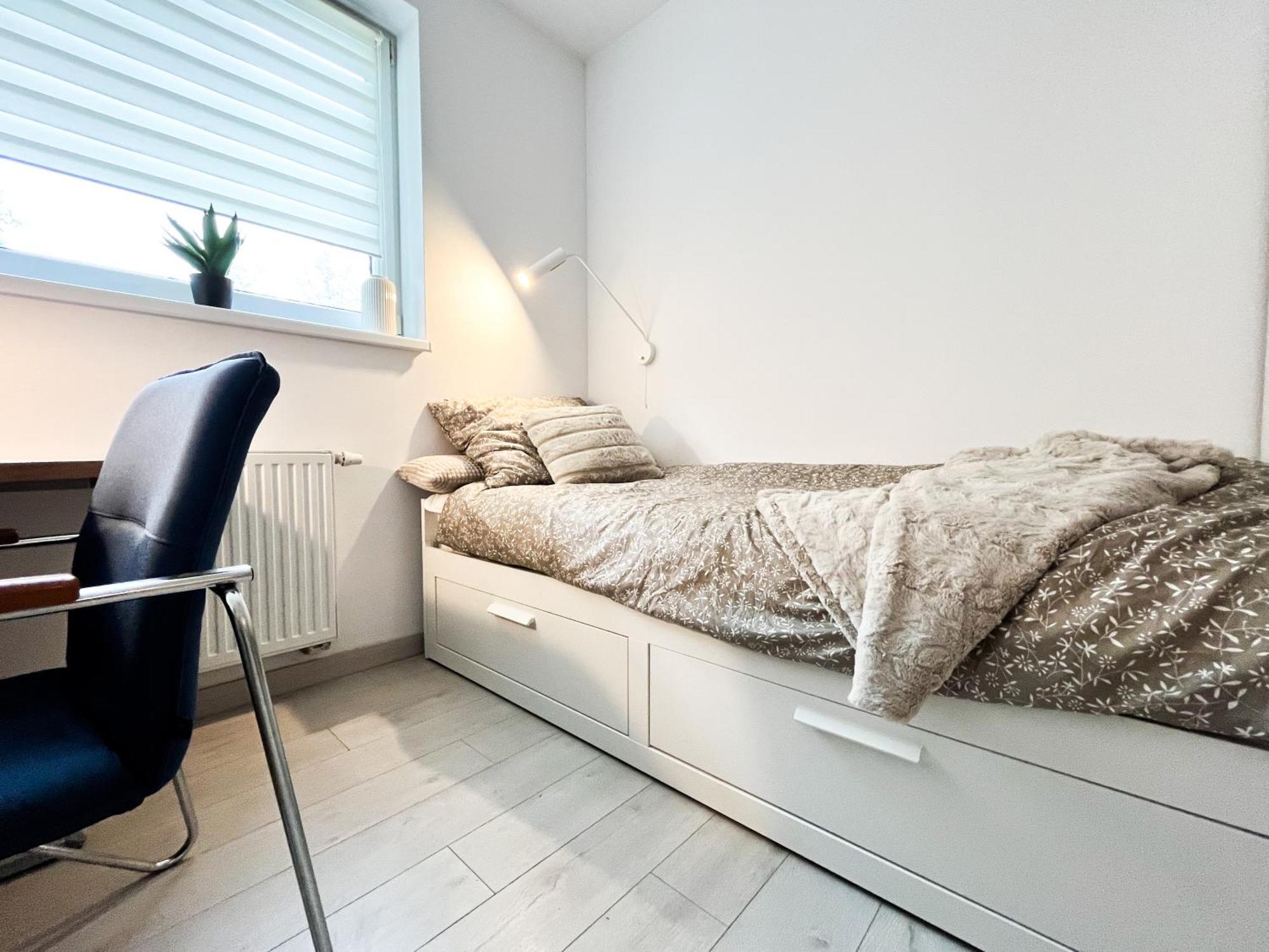 Апартаменти Walk To Park, Modern 2Bd Kitchen! Balcony, Parking Вроцлав Екстер'єр фото